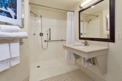  - SpringHill Suites by Marriott Grand Rapids Airport SE