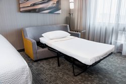  - Courtyard by Marriott Hotel Edmonton West