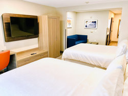  - Holiday Inn Express Frazier Park Lebec - I-5, Exit 205