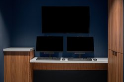  - Courtyard by Marriott Hotel Downtown Calgary