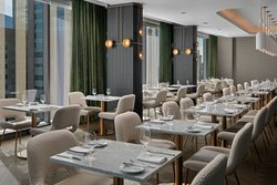  - Dorian Hotel Downtown Calgary