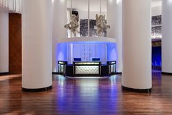  - Saint Hotel New Orleans