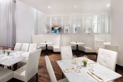  - Saint Hotel New Orleans