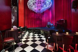  - Saint Hotel New Orleans