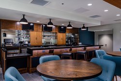  - Four Points by Sheraton Hotel Brunswick - I-95, Exit 36