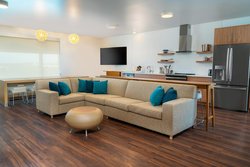  - Element Hotel Airport Sacramento - I-80, Exit 88