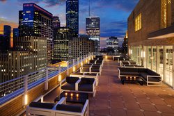  - Le Meridien Hotel Downtown Houston - I-45, Exit 47B & 47C