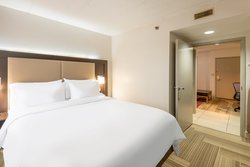  - Holiday Inn Express Bensalem - I-95, Exit 35