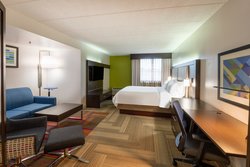  - Holiday Inn Express Bensalem - I-95, Exit 35