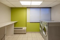  - Holiday Inn Express Bensalem - I-95, Exit 35