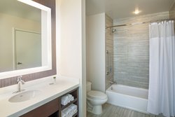  - Courtyard by Marriott Hotel Tremont Boston