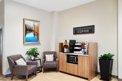  - Candlewood Suites Downtown Asheville - I-240, Exit 6