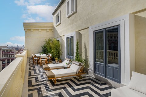 JW MARRIOTT HOTEL MADRID - Photo 83