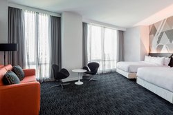  - Courtyard by Marriott Hotel Long Island City