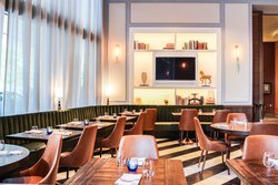  - Renaissance Waterfront Hotel Boston