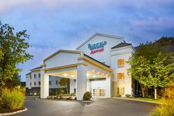  - Fairfield Inn & Suites by Marriott Auburn - I-90, Exit 90