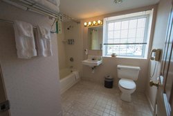  - Riveredge Resort Hotel Alexandria Bay