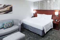  - Courtyard by Marriott Alexandria - I-95 & I-495, Exit 176B