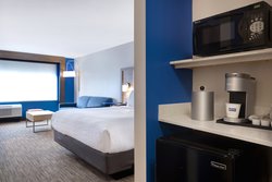  - Holiday Inn Express & Suites Wyoming