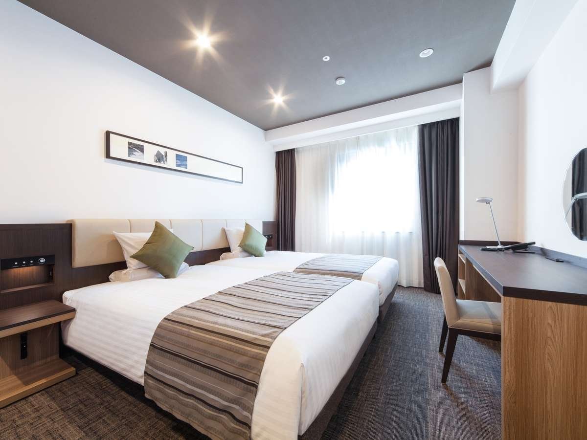 MYSTAYS PREMIER KANAZAWA-guestroom-Superior Twin.jpg