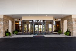  - Marriott Hotel Northwest - I-94 & I-694, Exit 30