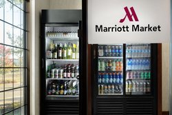 - Marriott Hotel Northwest - I-94 & I-694, Exit 30