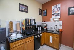  - Pointe Plaza Hotel Williamsburg Brooklyn