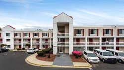  - Studios & Suites 4 Less Airport Charlotte - I-85, Exit 33