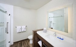  - Holiday Inn Express & Suites Brantford
