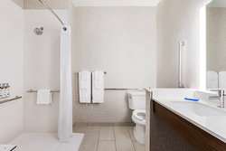  - Holiday Inn Express & Suites Pflugerville