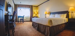  - Hotel Le Montagnais Chicoutimi