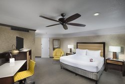  - Crowne Plaza Resort Asheville - I-26 & I-240, Exit 3B