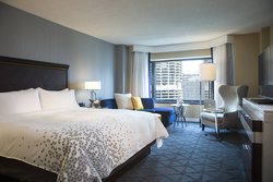  - Renaissance by Marriott Downtown Chicago