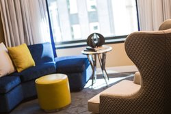  - Renaissance by Marriott Downtown Chicago