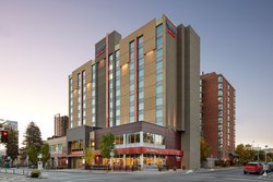  - Fairfield Inn & Suites by Marriott Downtown Calgary