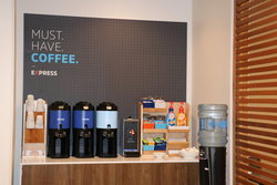  - Holiday Inn Express & Suites Marquette