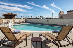  - Courtyard by Marriott Santa Cruz