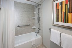  - Courtyard by Marriott Waco - I-35, Exit 335B