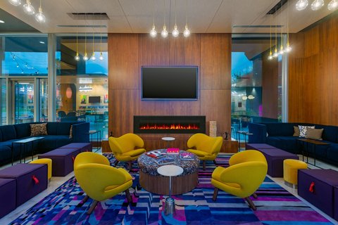Re:Mix Lounge - Seating