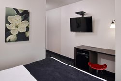  - Hotel Ruby Ponderay