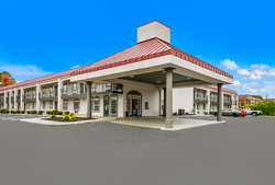  - Red Roof Inn Knoxville - I-75, Exit 108