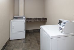  - Holiday Inn Columbia Riverfront Portland - I-5, Exit 308