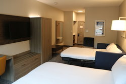  - Holiday Inn Express & Suites Marquette