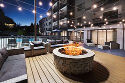  - Courtyard by Marriott Burlington - I-40 & I-85, Exit 141