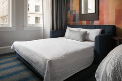  - Courtyard by Marriott Hotel Pioneer Square Seattle