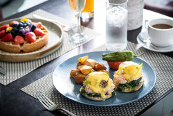  - Kimpton Epic Hotel Miami - I-95, Exit 2A & 2C