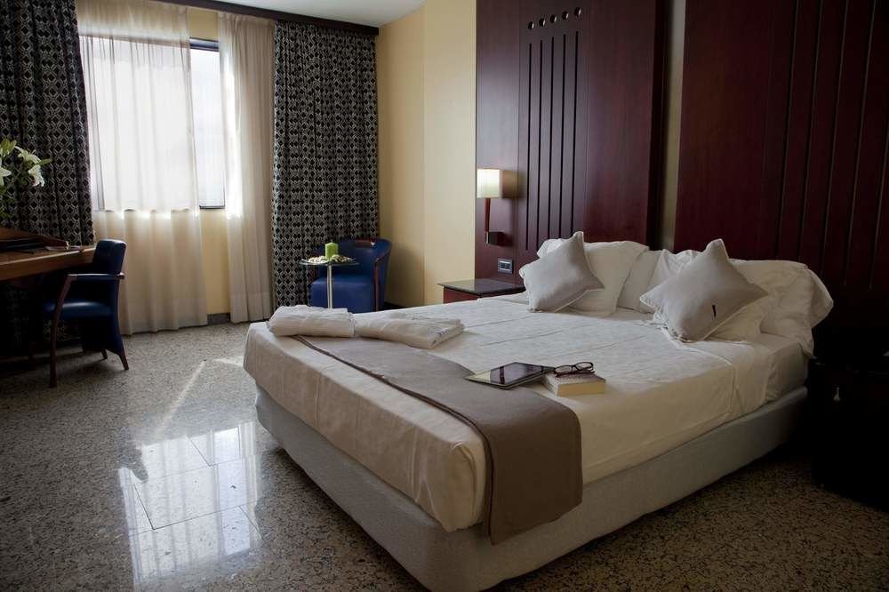 SPA AMALTEA-guestroom-682082 Guest Room.jpg