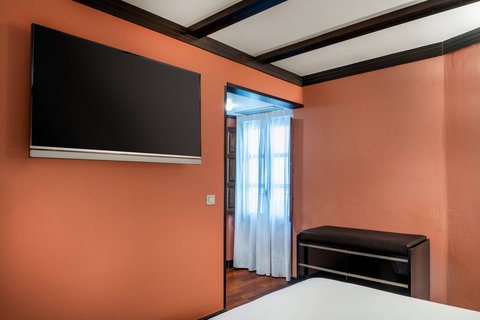 HOTEL PALACIO DE SANTA PAULA - Photo 16