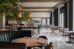  - Renaissance Hotel West Wauwatosa