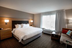  - TownePlace Suites by Marriott Airport Louisville - I-65, Exit 128